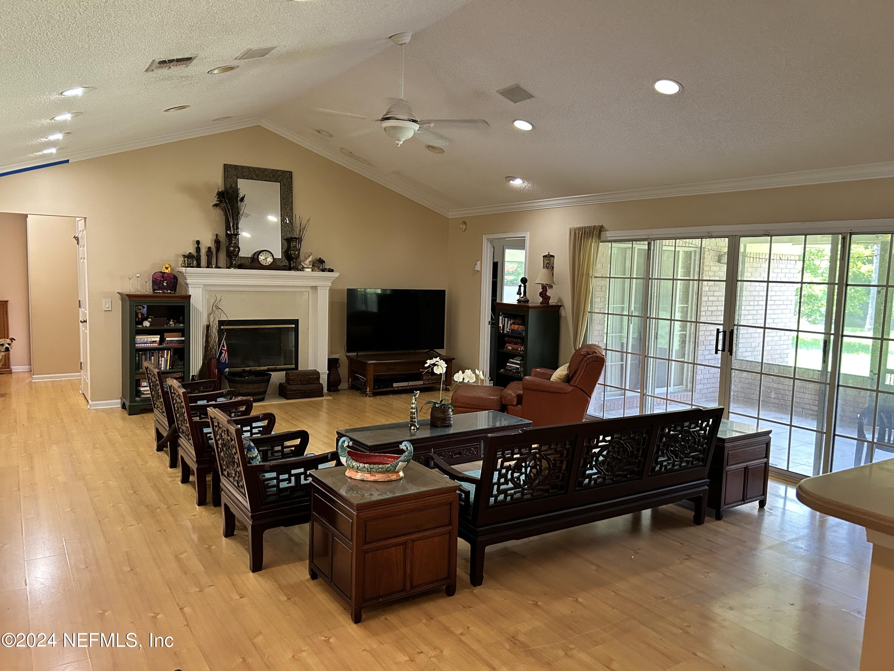 1137 SALT CREEK Drive