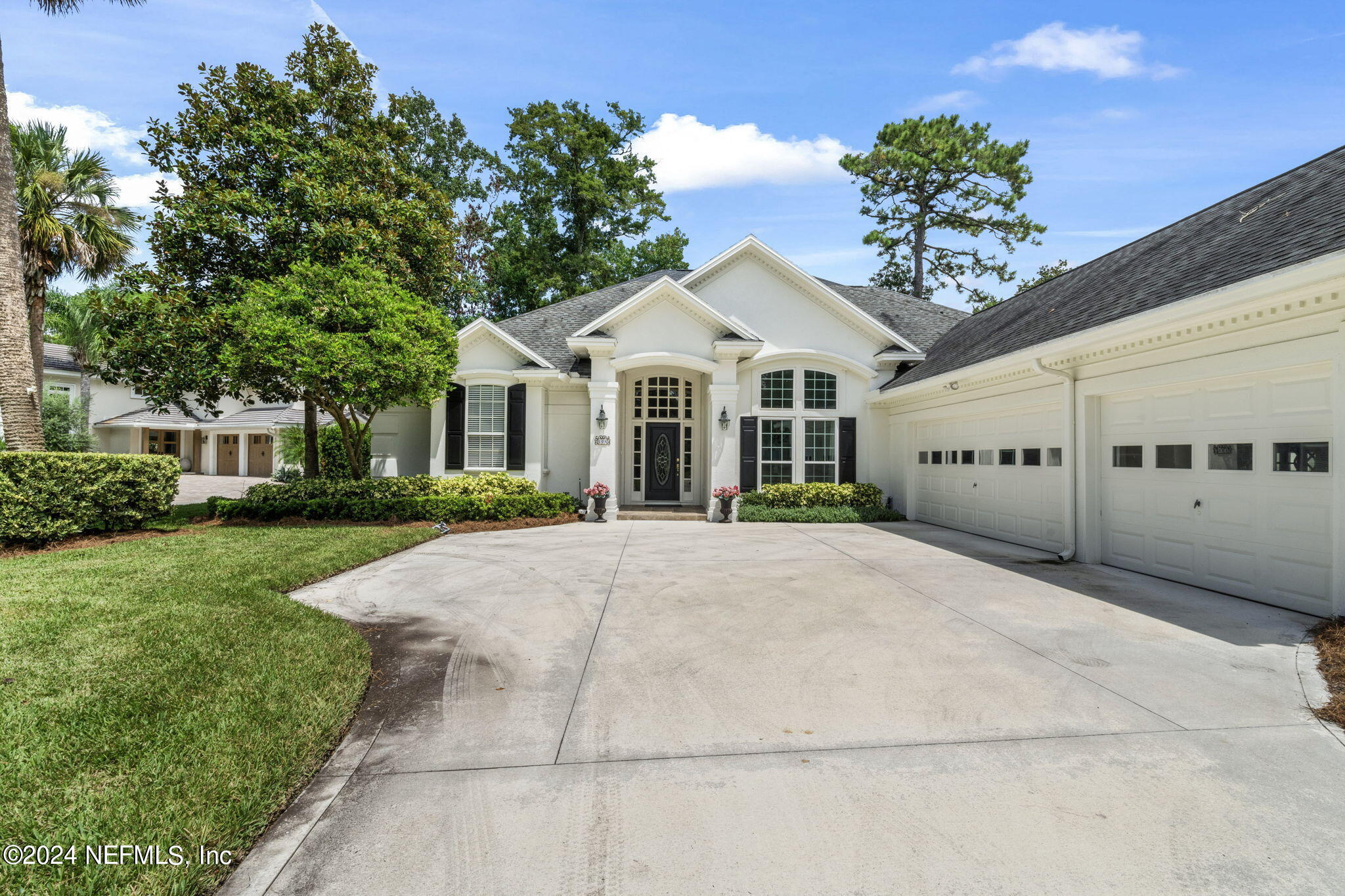 108 CYPRESS LAGOON Court