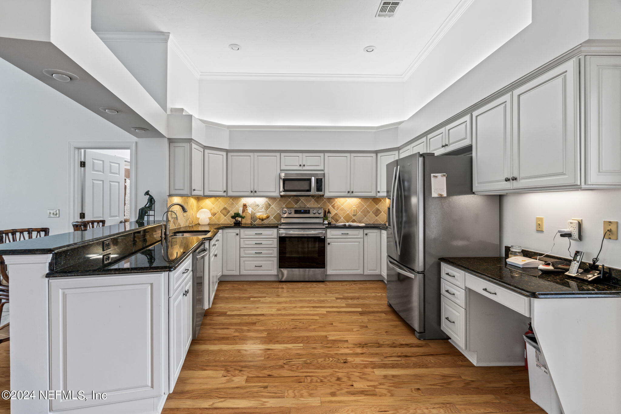 108 CYPRESS LAGOON Court