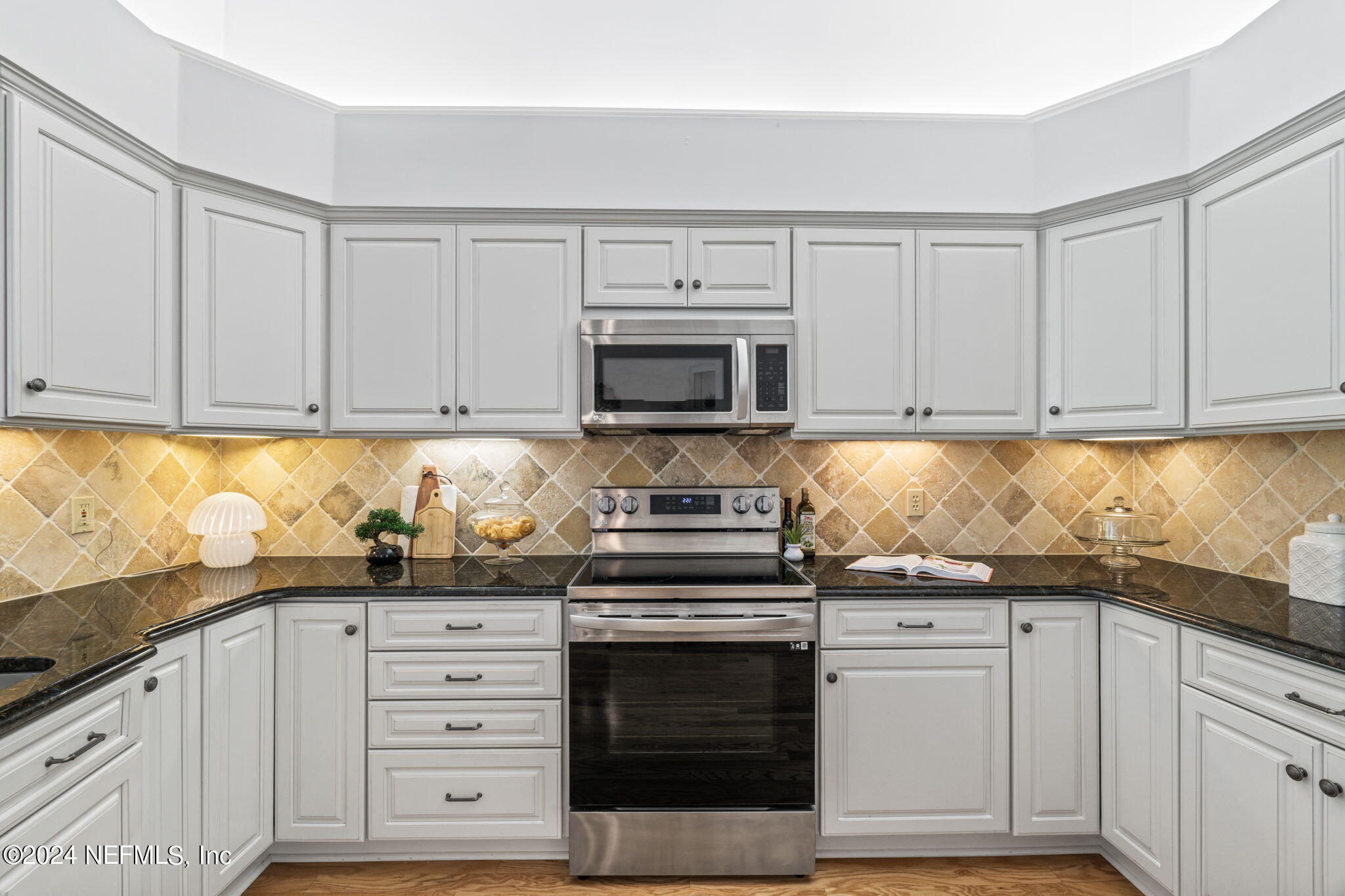 108 CYPRESS LAGOON Court