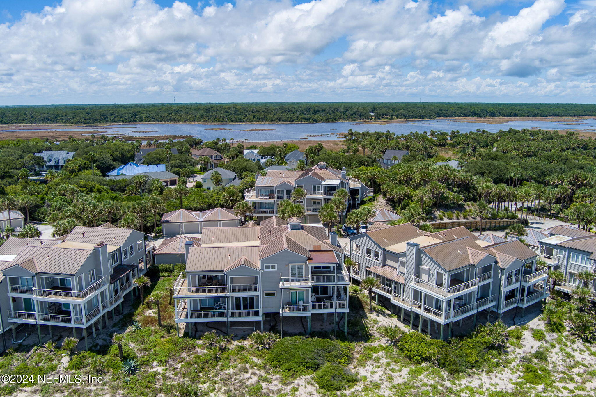 110 SEA HAMMOCK Way
