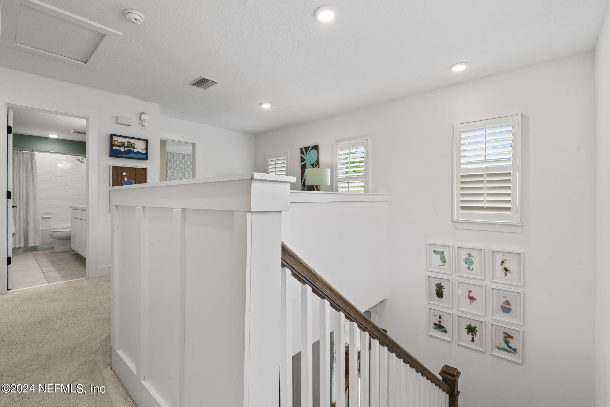 22 PARK CENTER Avenue