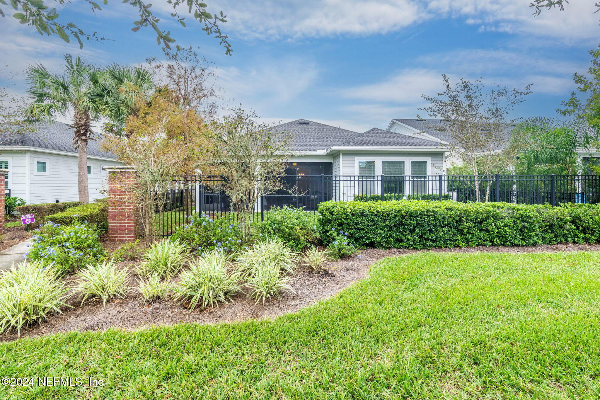 309 DANIEL PARK Circle