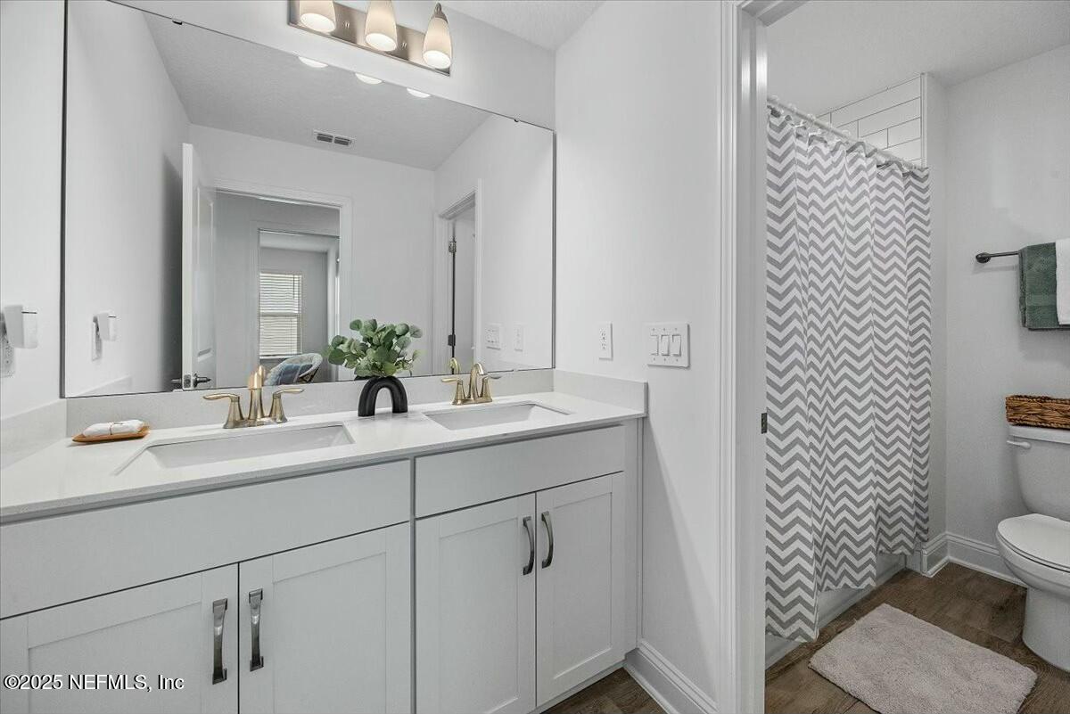 141 SEASIDE VISTA Court