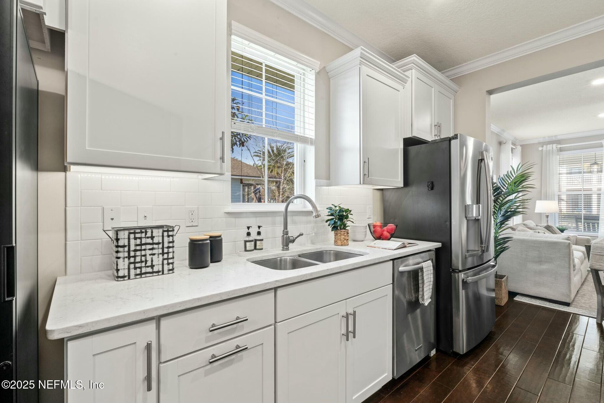 56 MORNINGSTAR Way