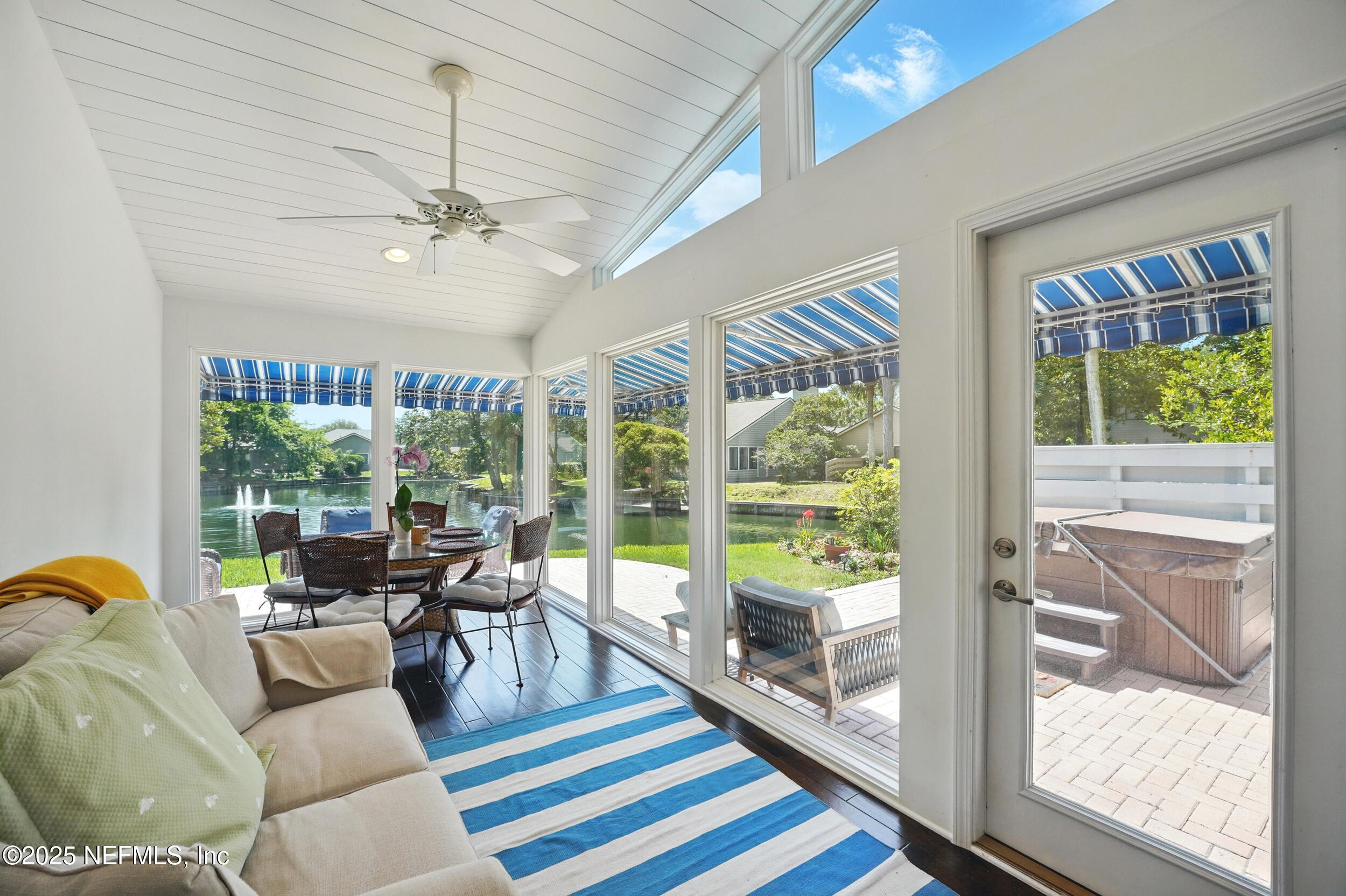 39 WALKERS RIDGE Drive