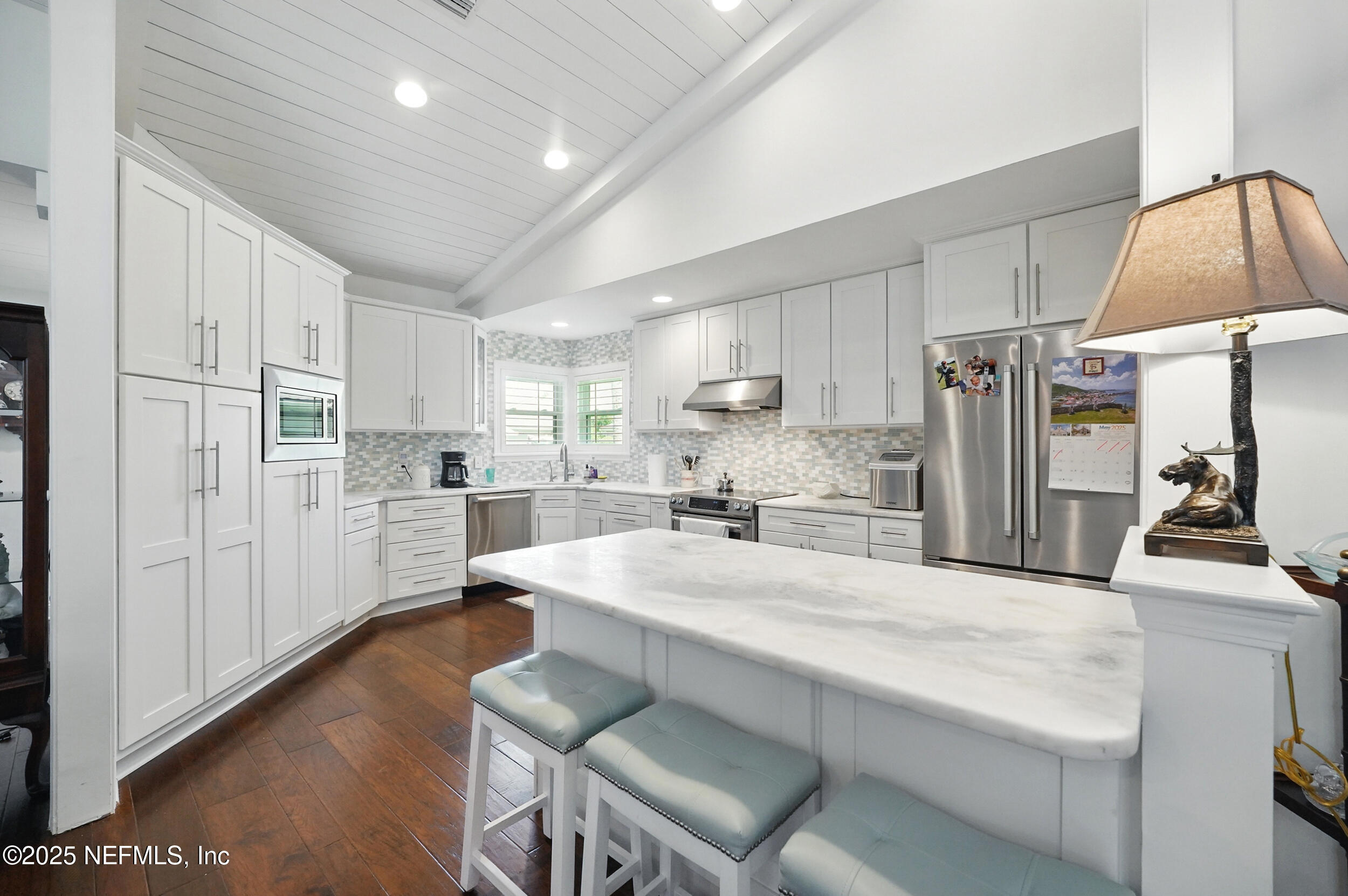 39 WALKERS RIDGE Drive