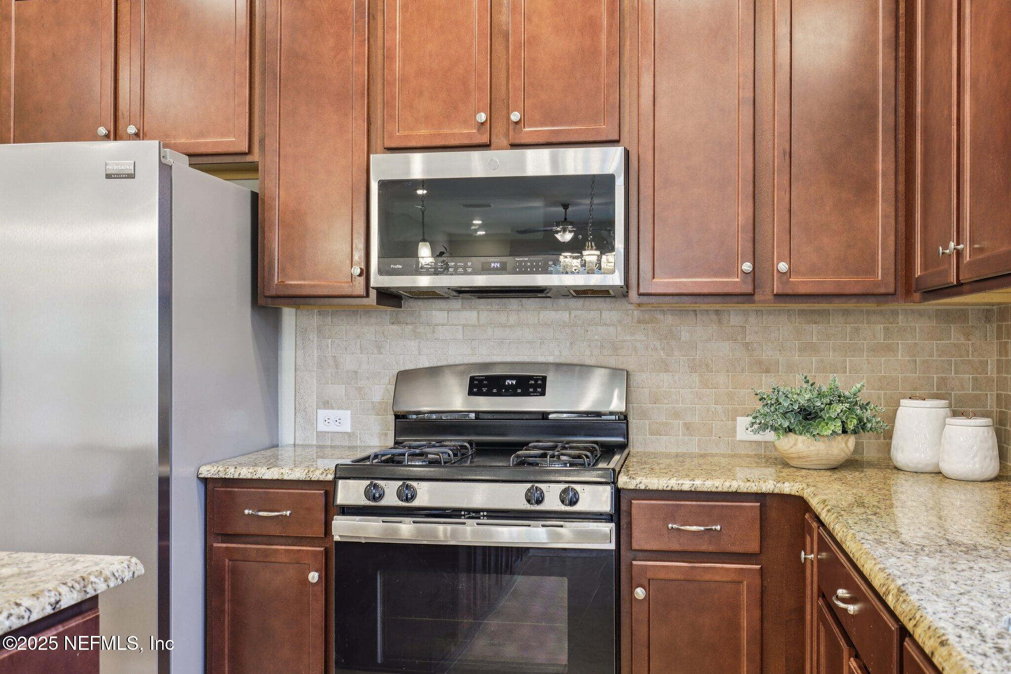 48 GILCHRIST Way, St. Johns