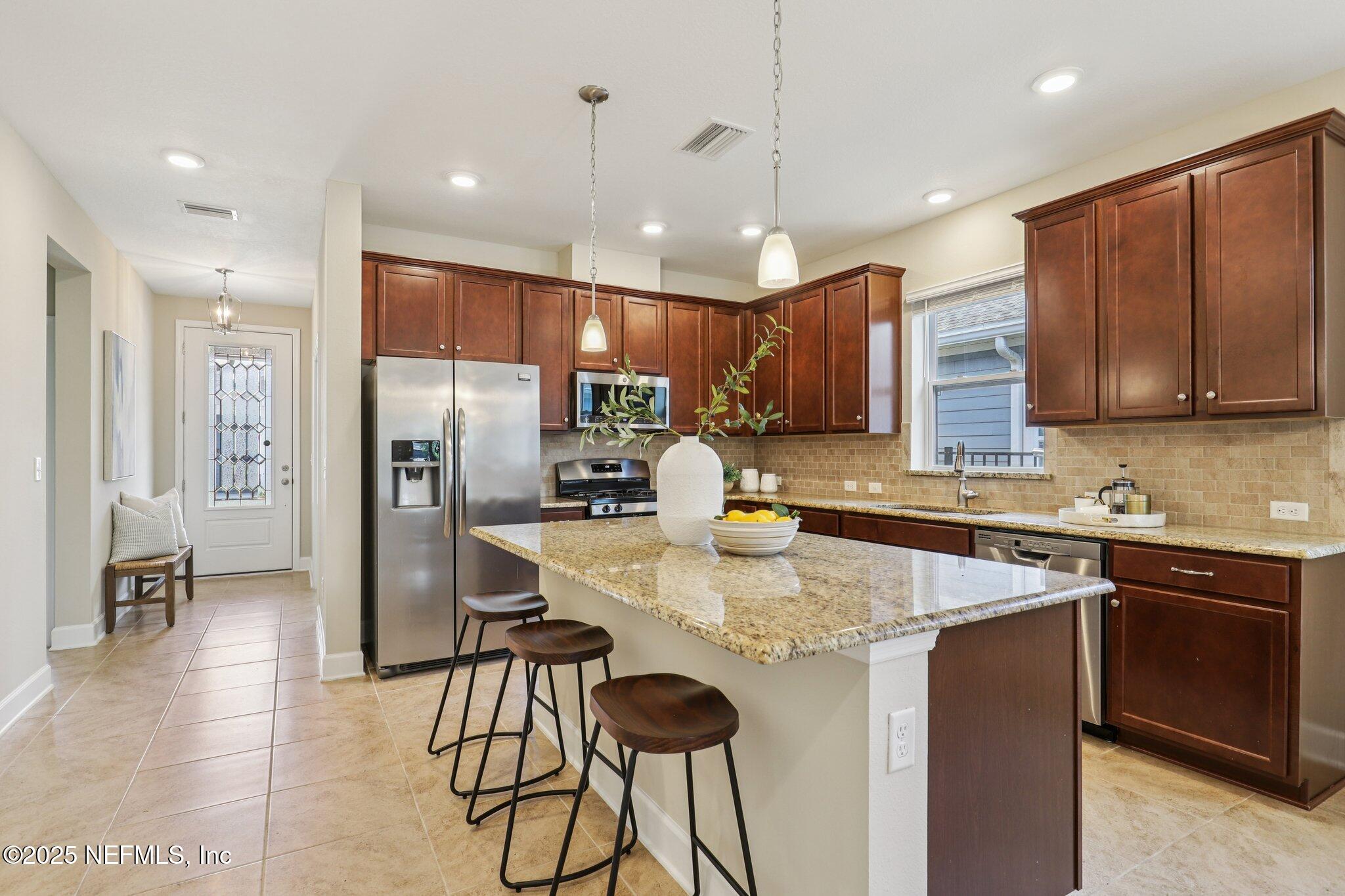 48 GILCHRIST Way, St. Johns