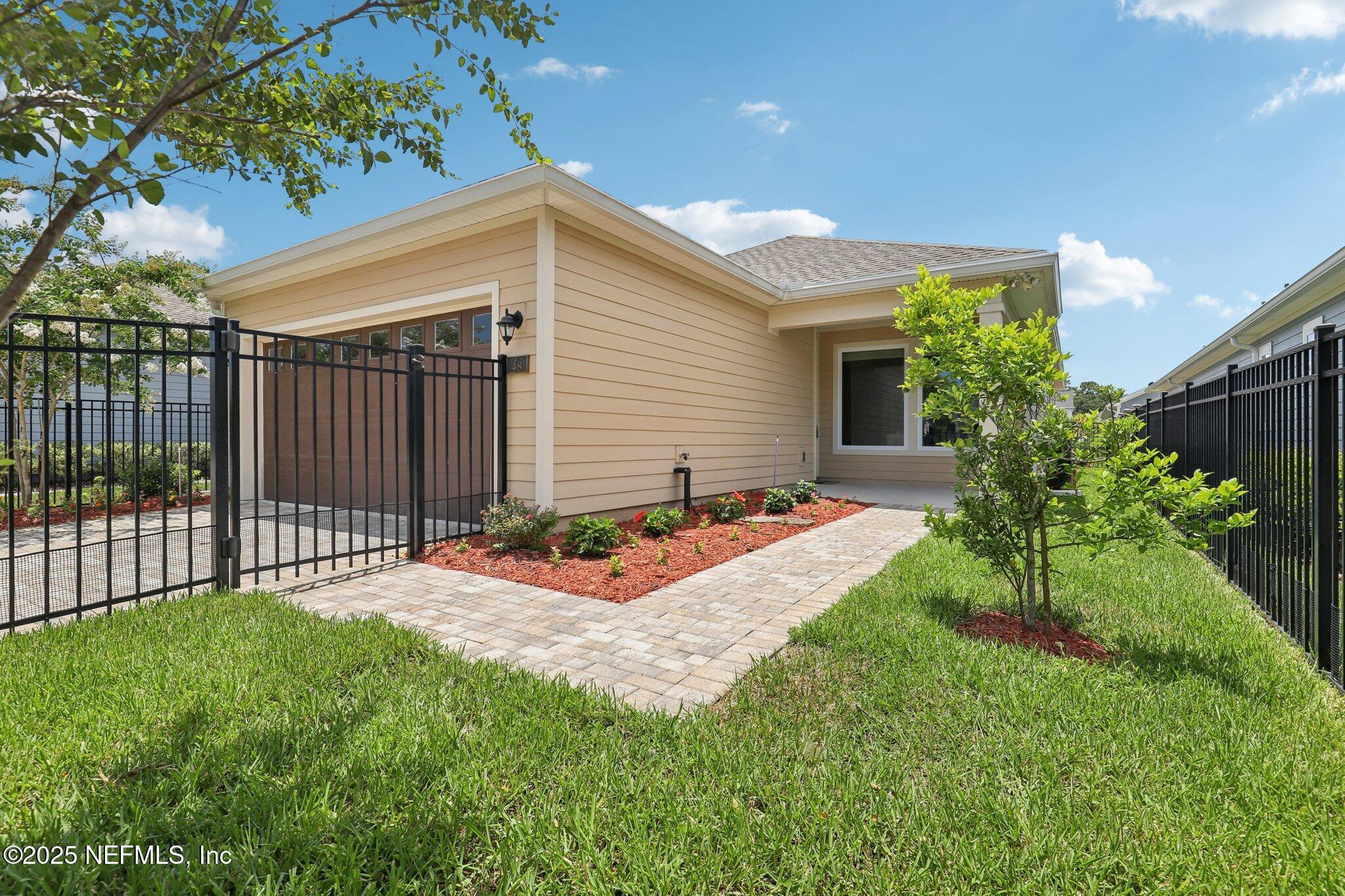 48 GILCHRIST Way, St. Johns
