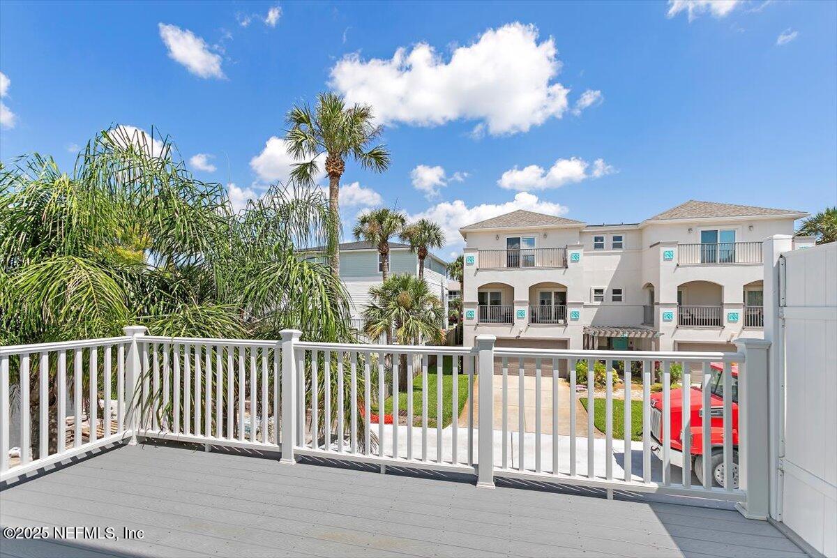 219 7TH Avenue S, Jacksonville Beach