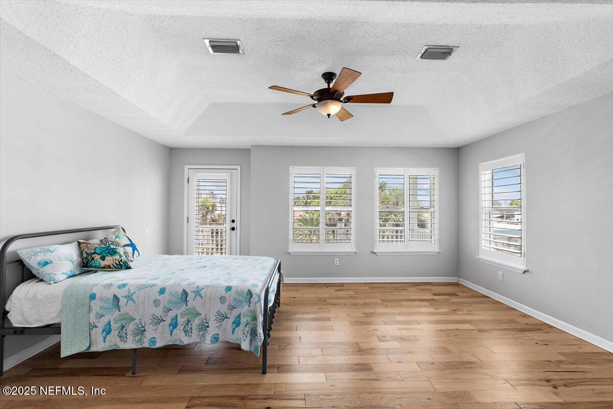 219 7TH Avenue S, Jacksonville Beach