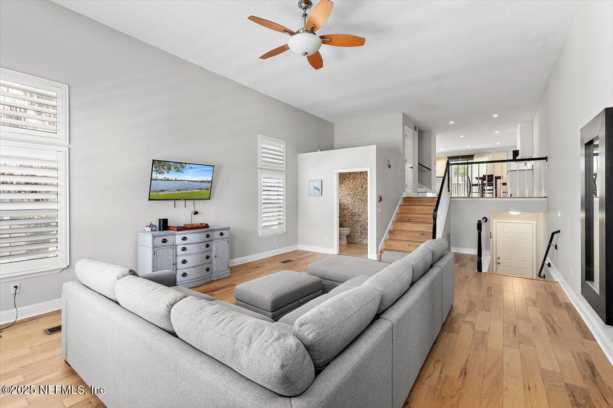 219 7TH Avenue S, Jacksonville Beach