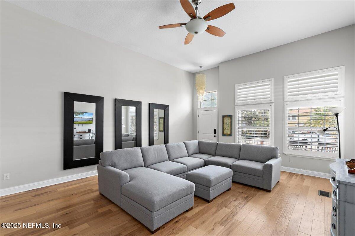 219 7TH Avenue S, Jacksonville Beach