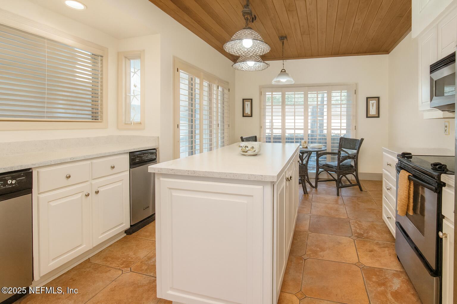 167 SEA HAMMOCK Way