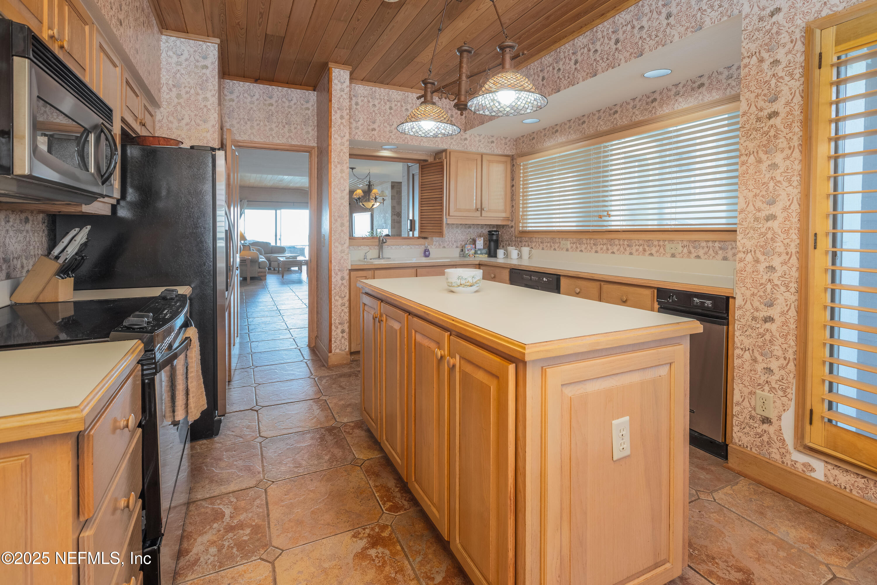 167 SEA HAMMOCK Way