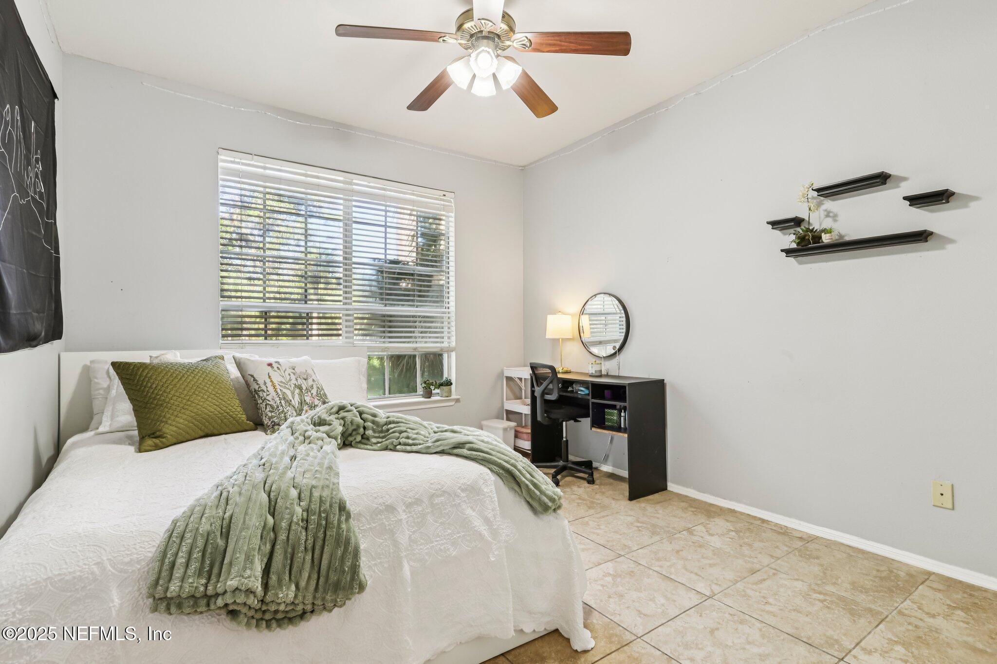 201 COLIMA Court 1221