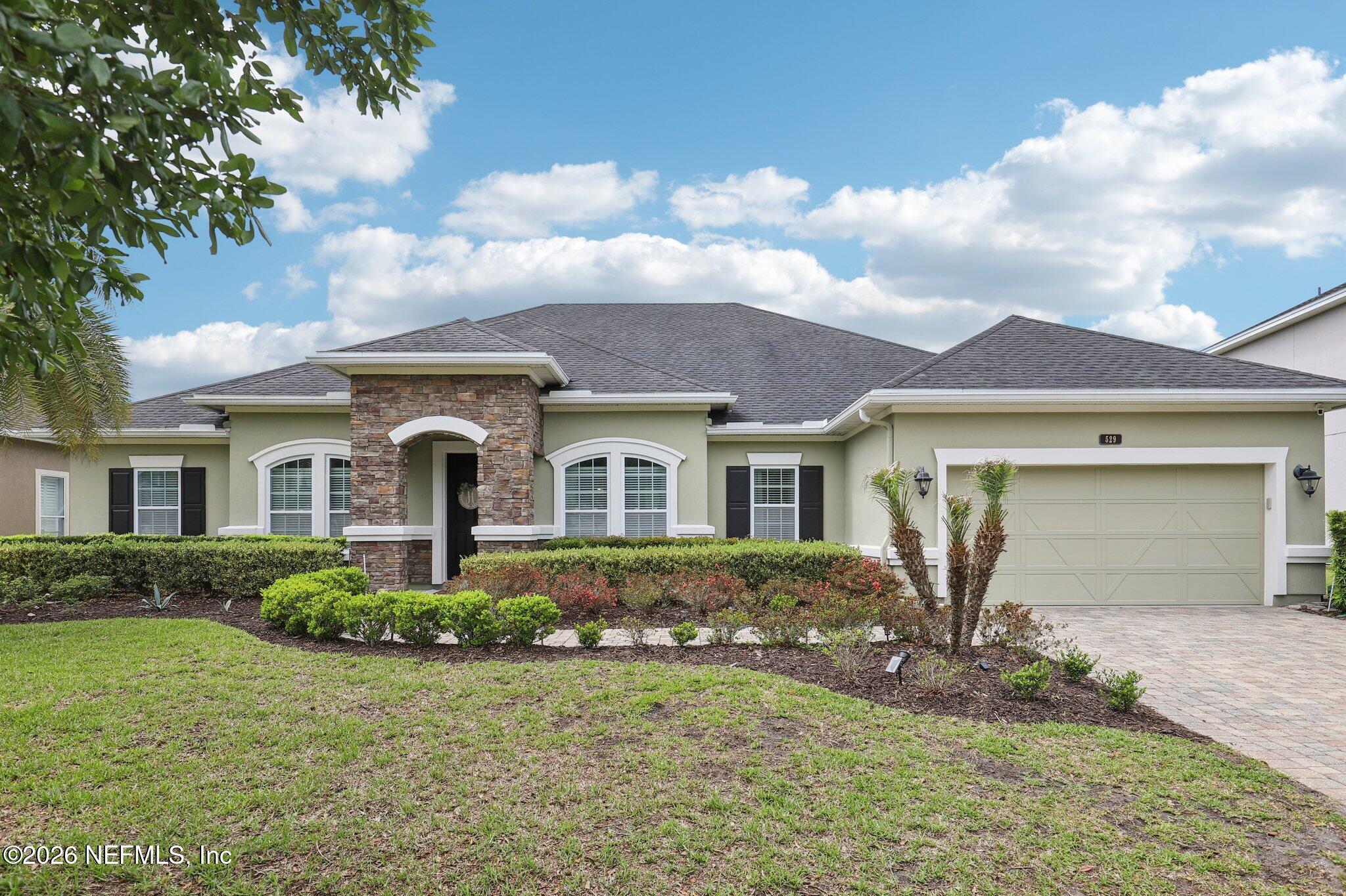 529 STATELY SHOALS Trail