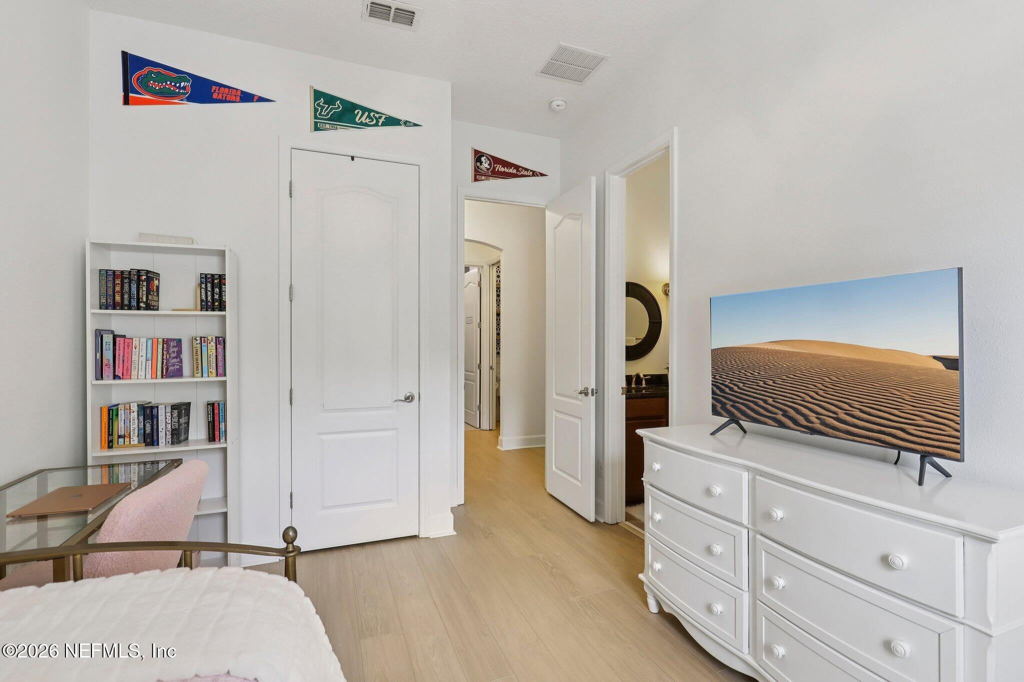 529 STATELY SHOALS Trail