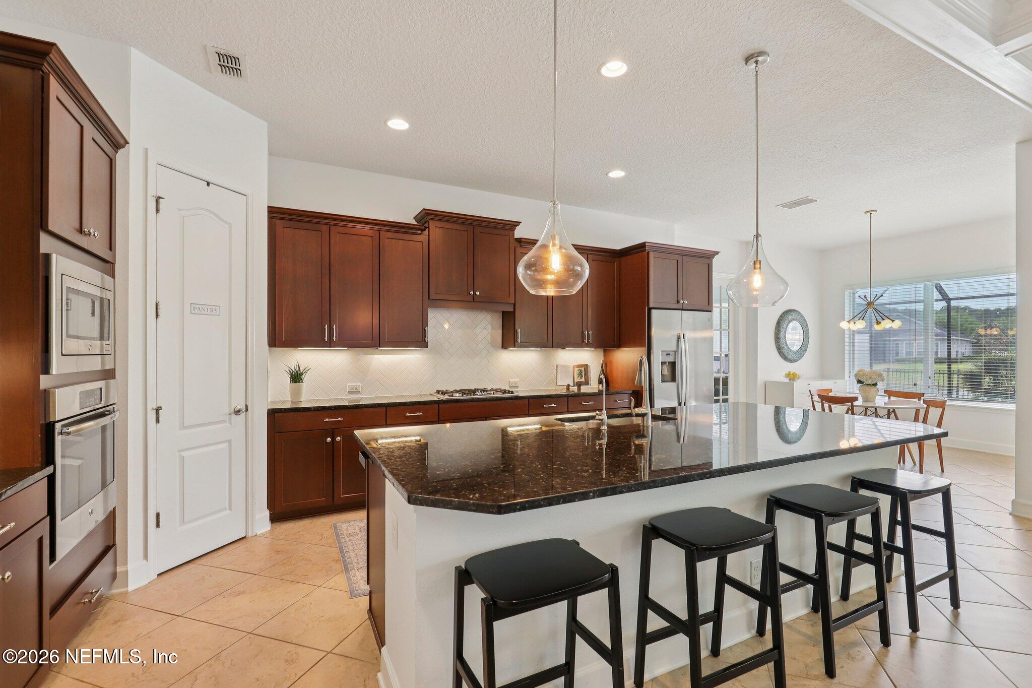 529 STATELY SHOALS Trail