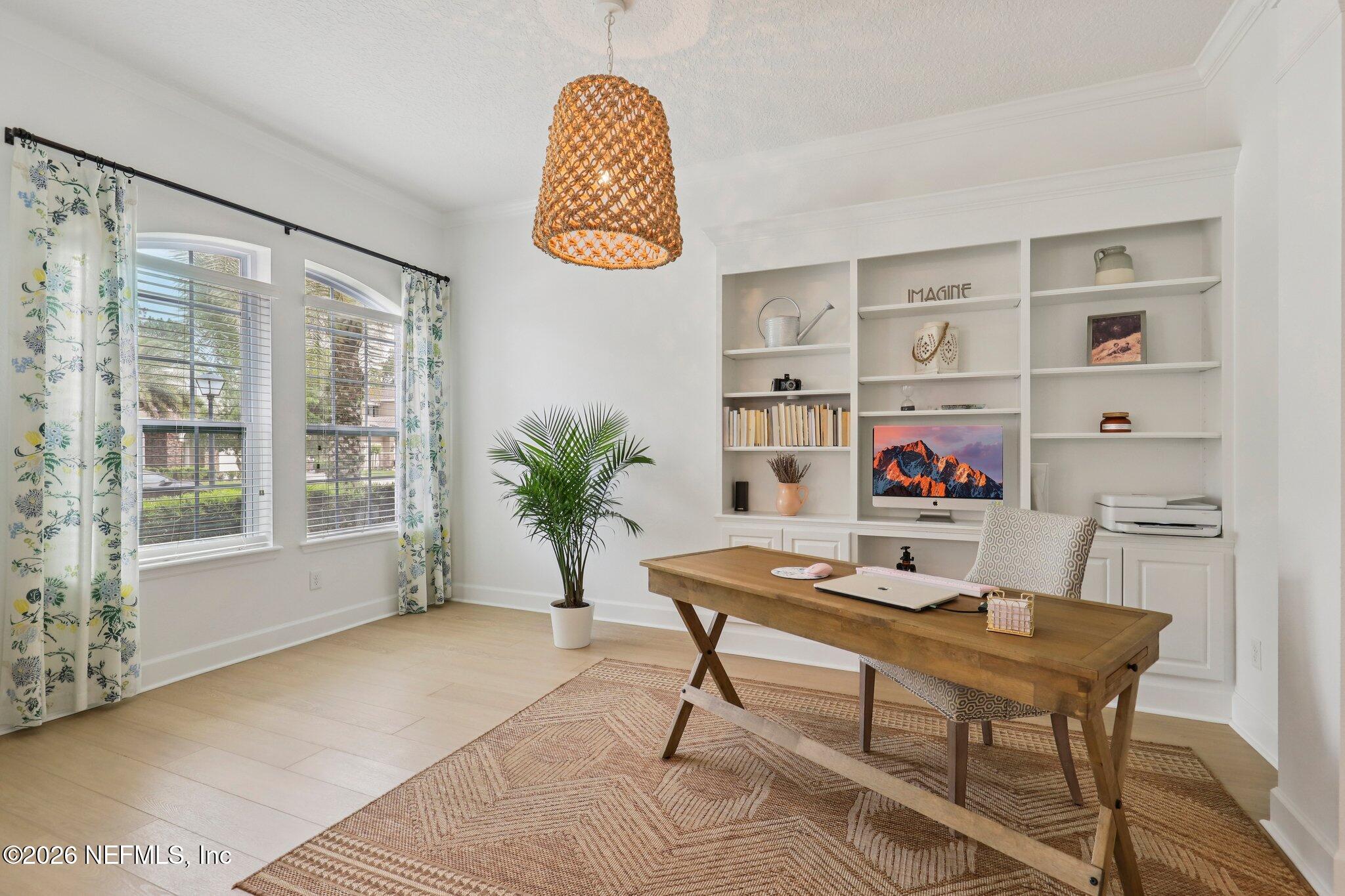 529 STATELY SHOALS Trail