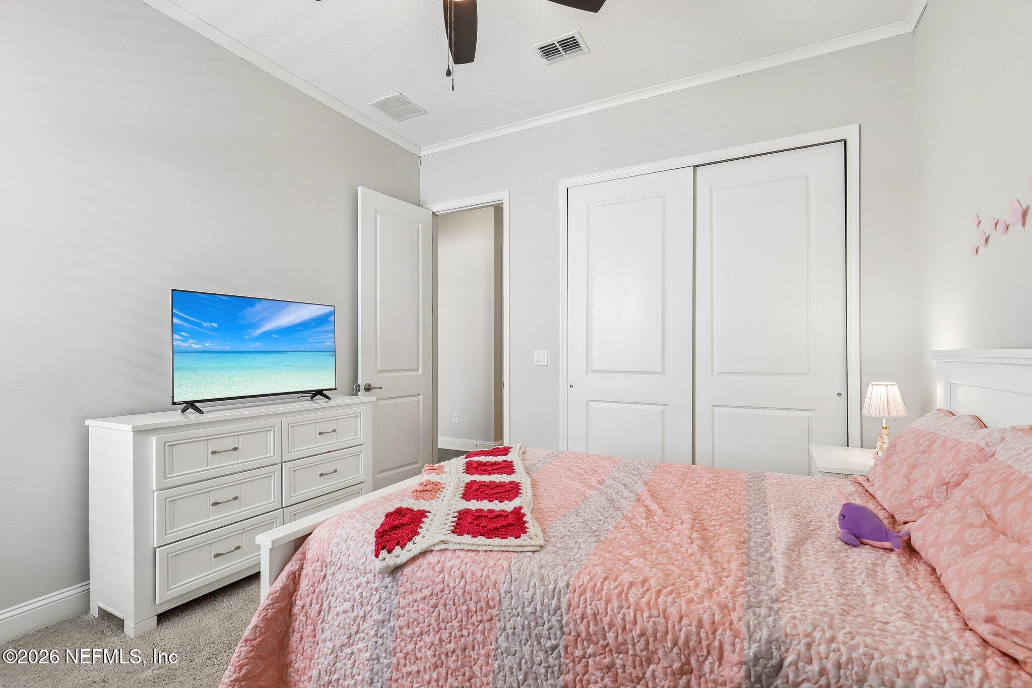 152 CLOVERBROOK Road, St. Johns