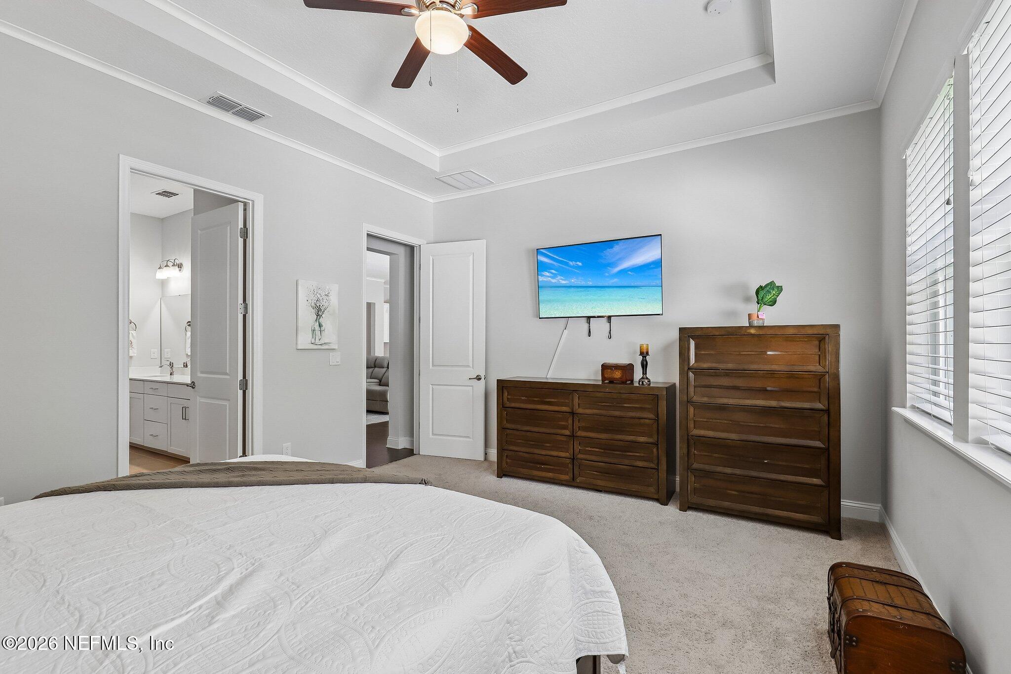 152 CLOVERBROOK Road, St. Johns