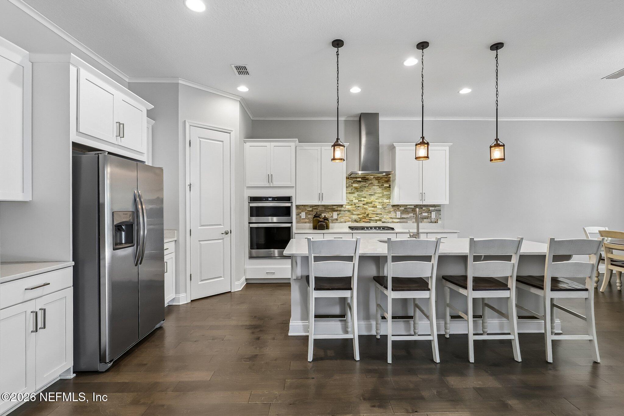 152 CLOVERBROOK Road, St. Johns