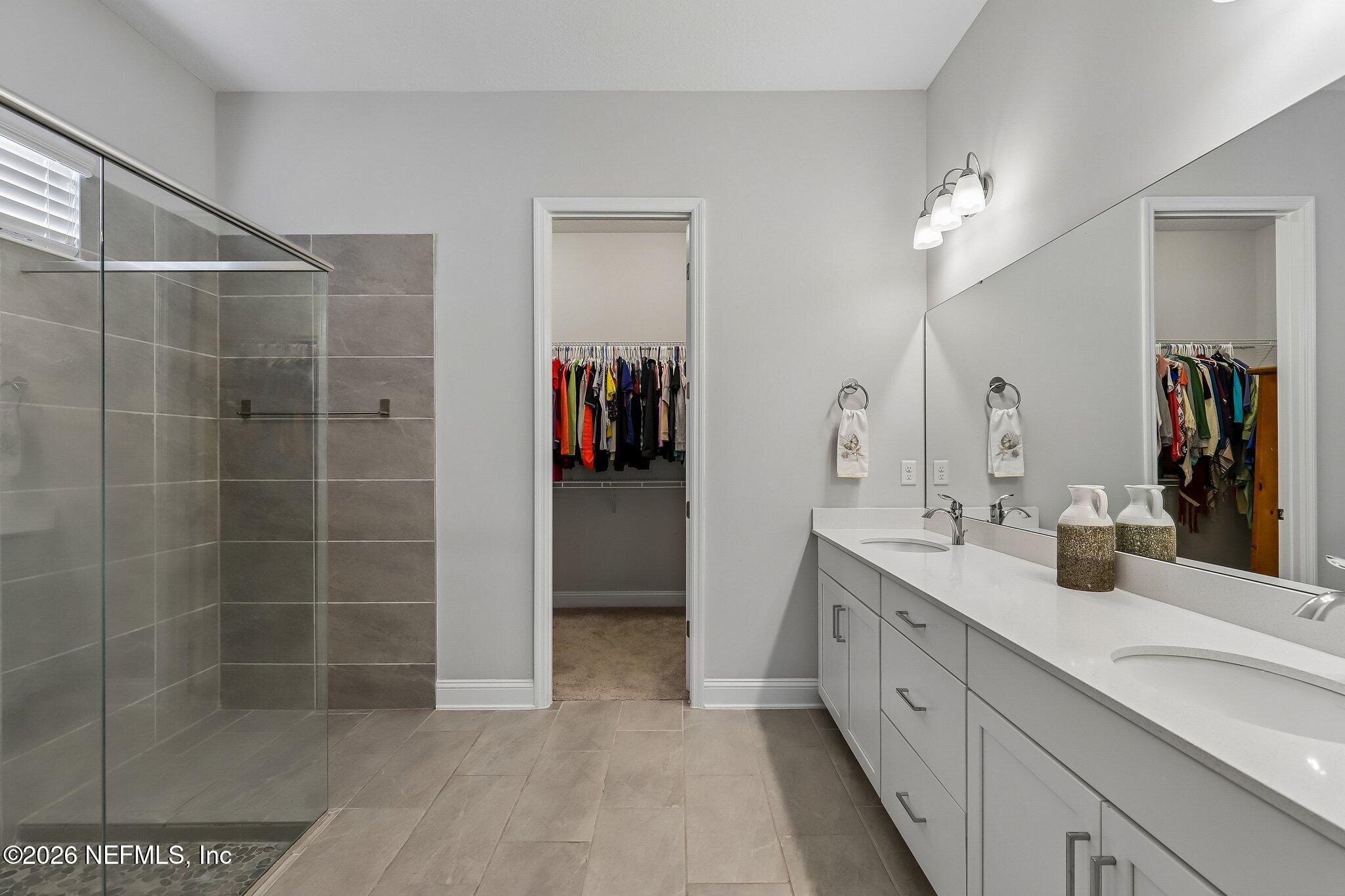 152 CLOVERBROOK Road, St. Johns