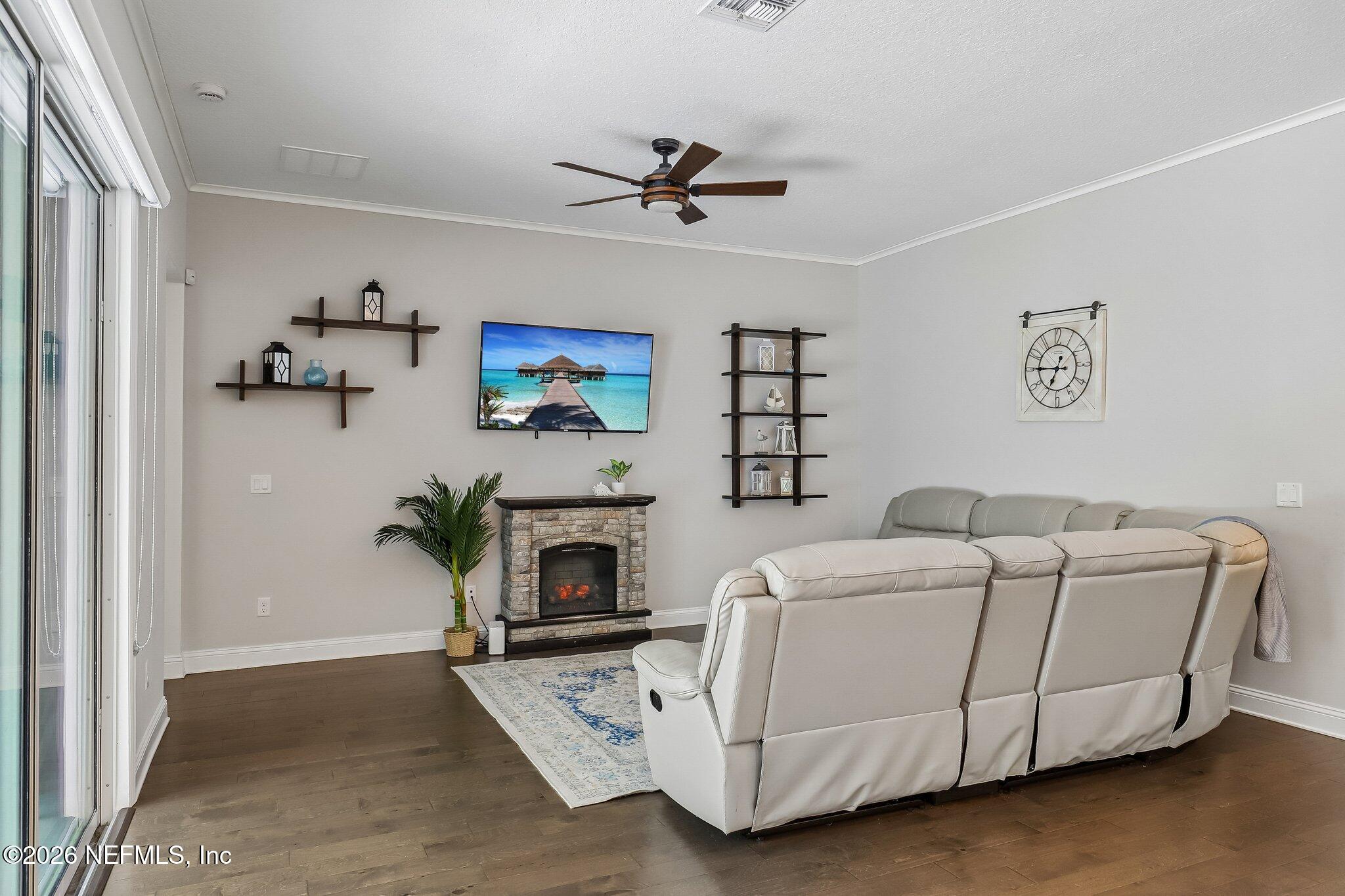 152 CLOVERBROOK Road, St. Johns