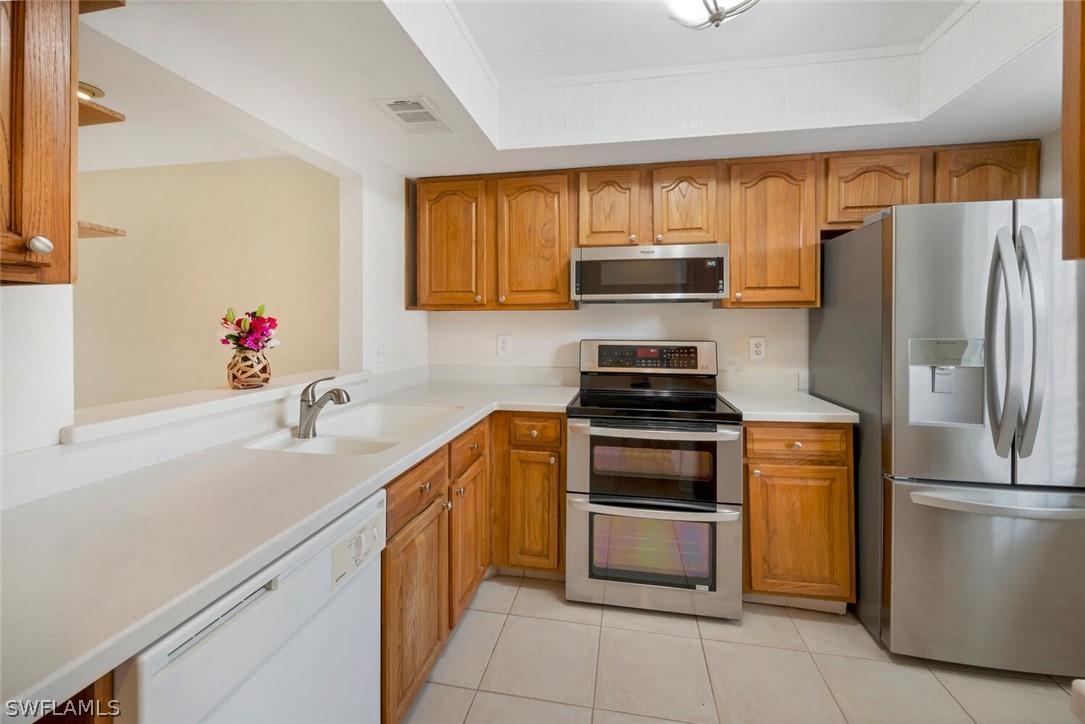 1078 Pine Isle LN 1078