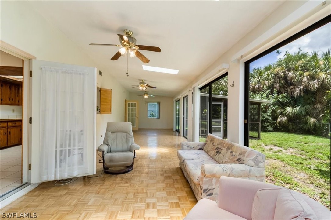 5072 27th PL SW