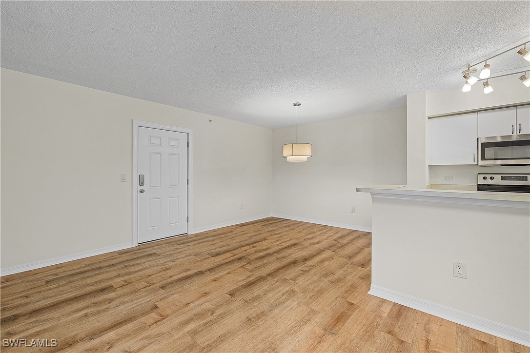 8851 Colonnades CT W 116