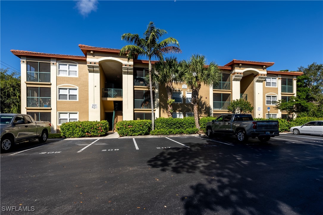 8851 Colonnades CT W 116