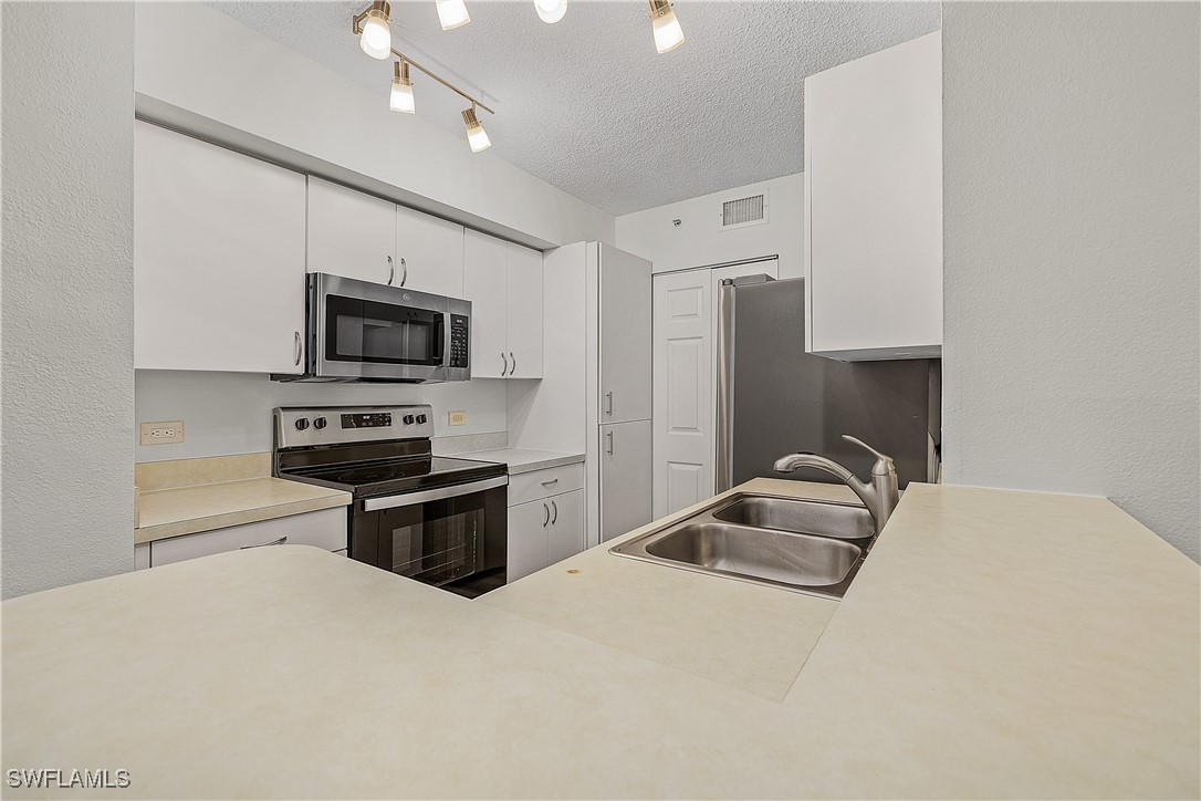 8851 Colonnades CT W 116