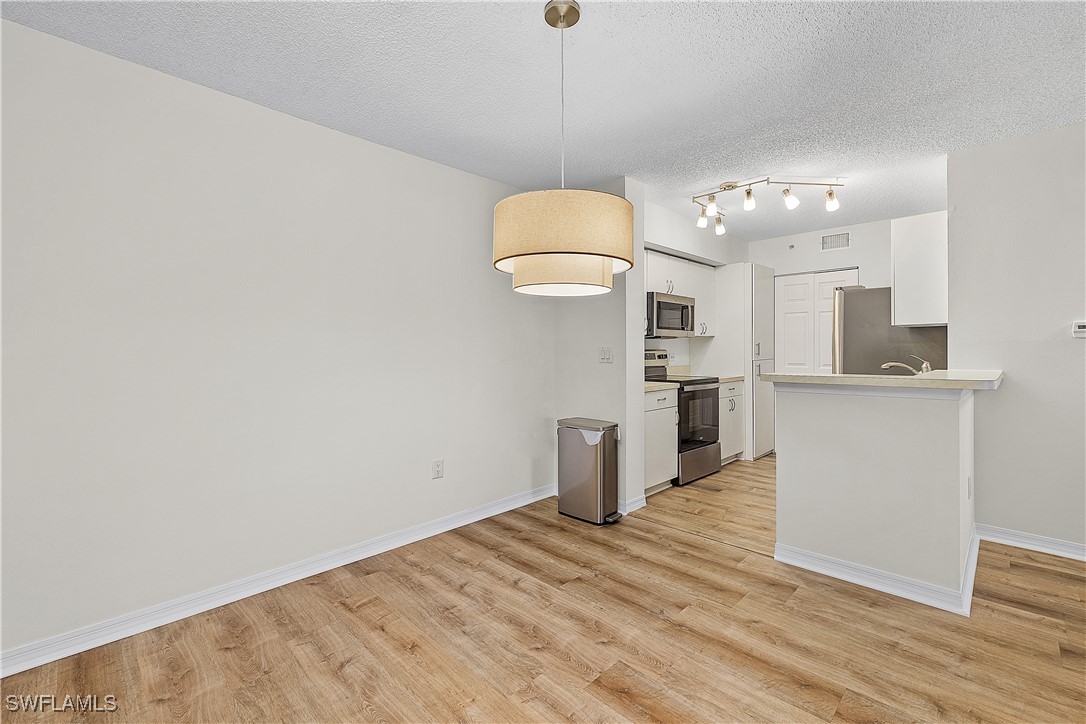 8851 Colonnades CT W 116