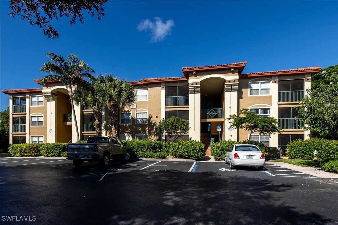 8851 Colonnades CT W 116