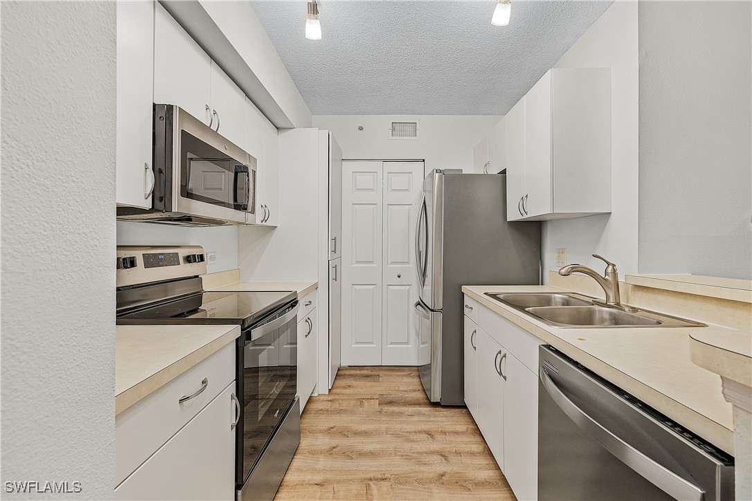 8851 Colonnades CT W 116