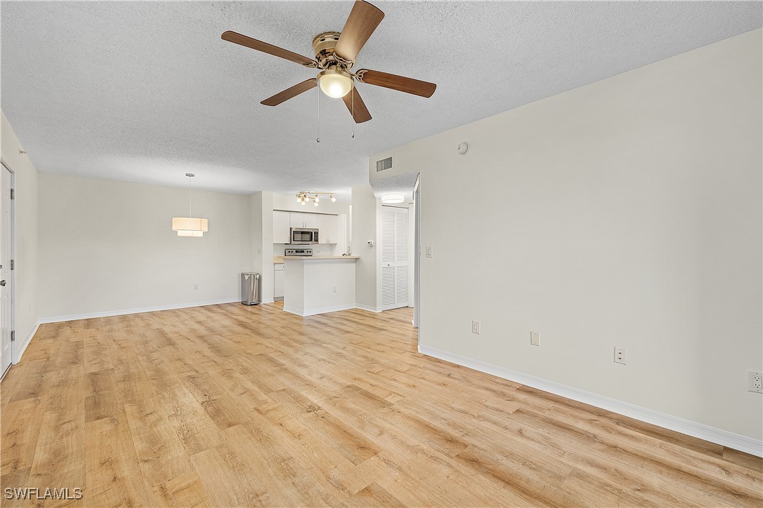 8851 Colonnades CT W 116
