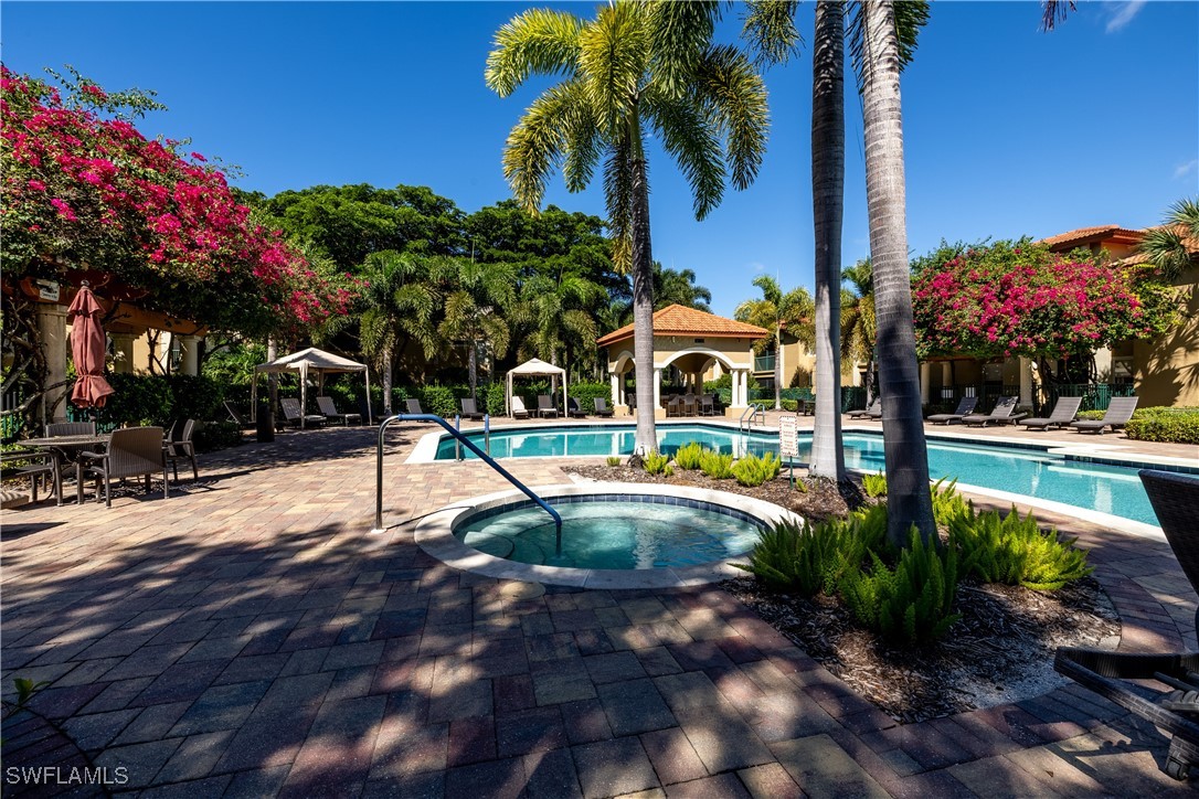 8851 Colonnades CT W 116