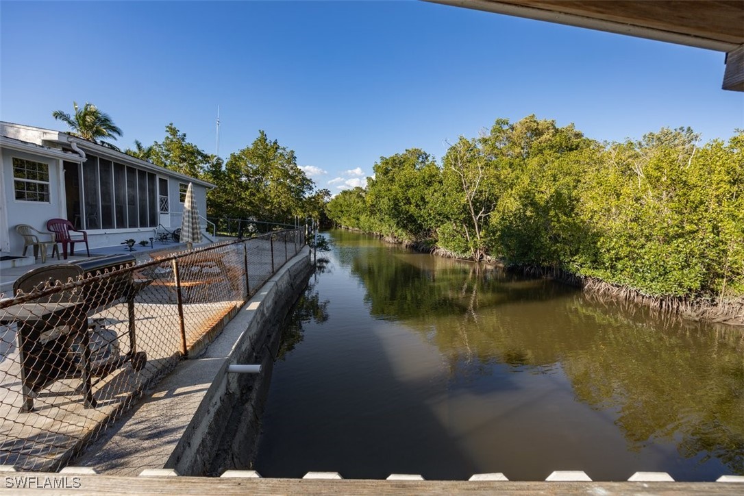 11 Spoonbill AVE
