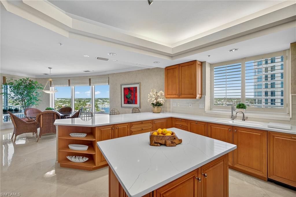 4201 GULF SHORE BLVD N # 1101