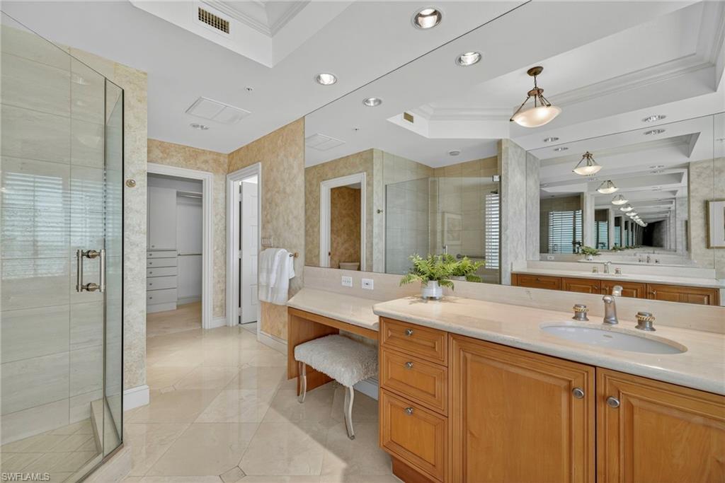 4201 GULF SHORE BLVD N # 1101