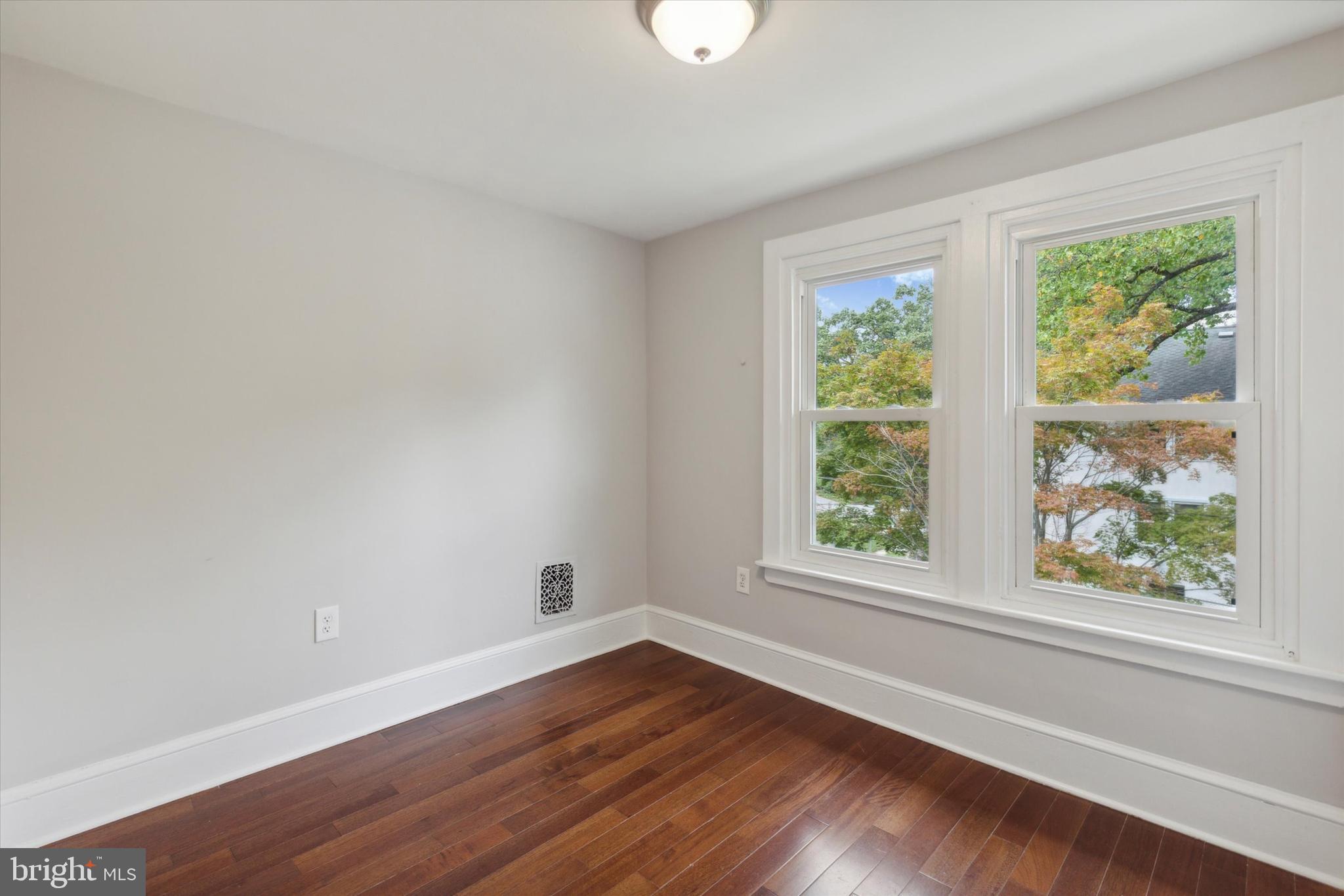 23 SUMMIT AVENUE
