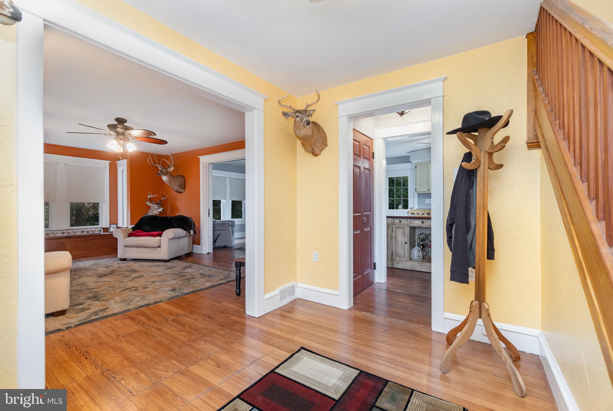 2830 MANOR ROAD