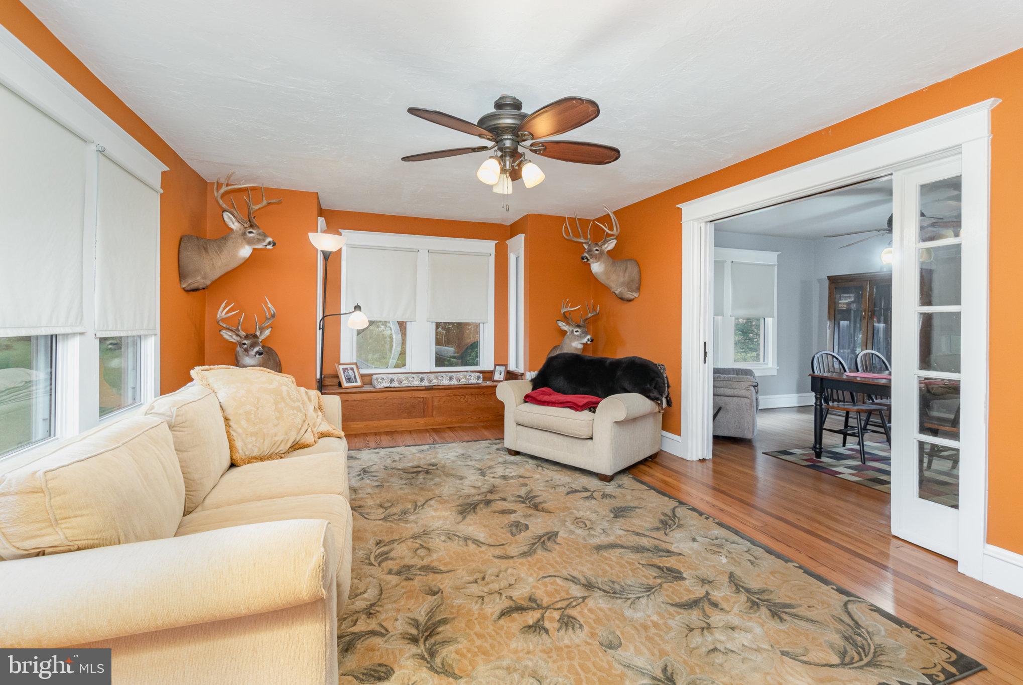 2830 MANOR ROAD