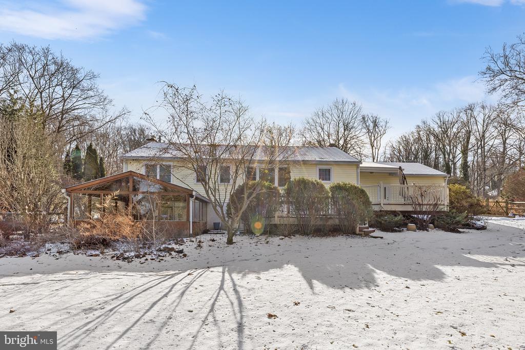 707 HICKORY LANE