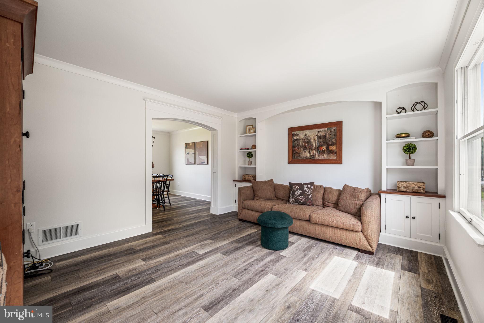 123 NEVIN DRIVE