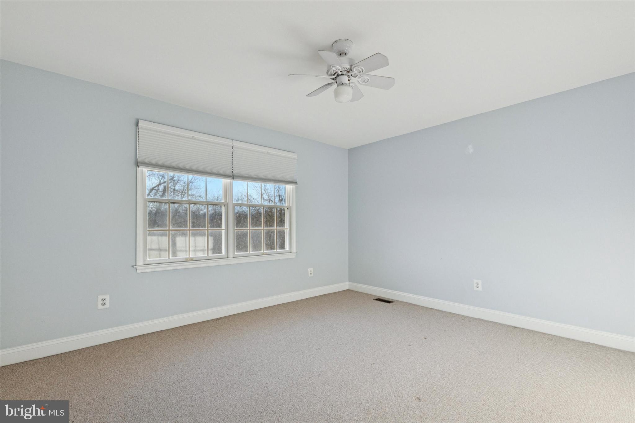 2037 SAINT ANDREWS DRIVE