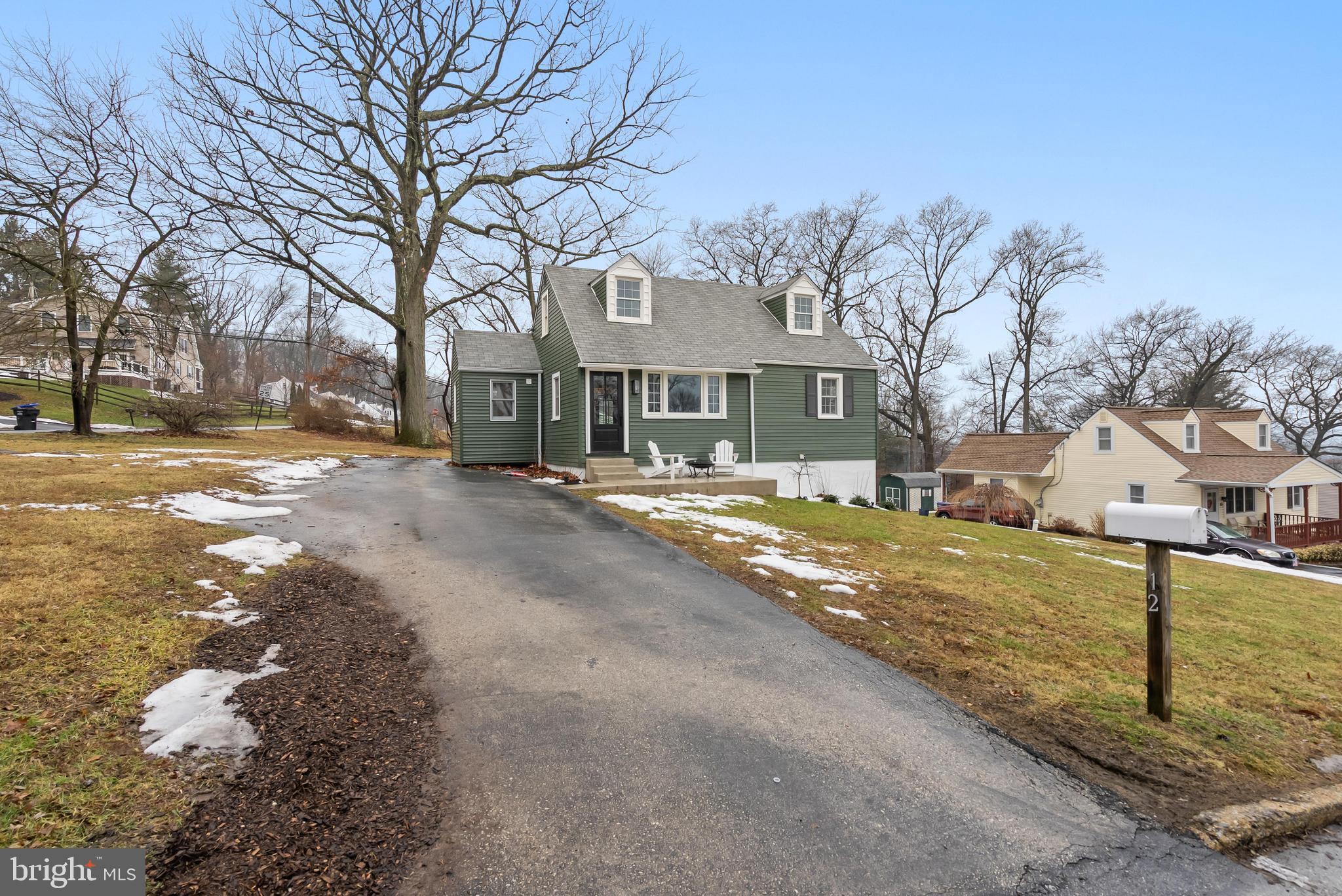12 LONGVIEW ROAD